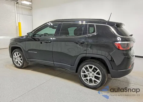 2023 Jeep Compass Latitude Lux z USA, uszkodzony, nr VIN 3C4NJDFN5PT573096